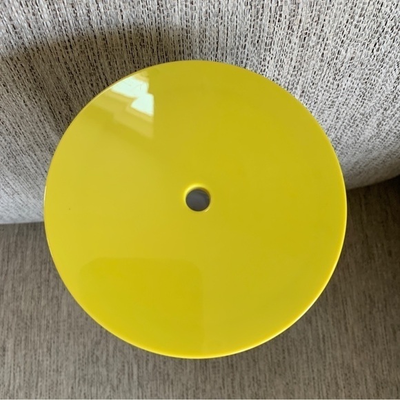 Starbucks 24oz Zebra Tumbler With Yellow Lid - Picture 4 of 6